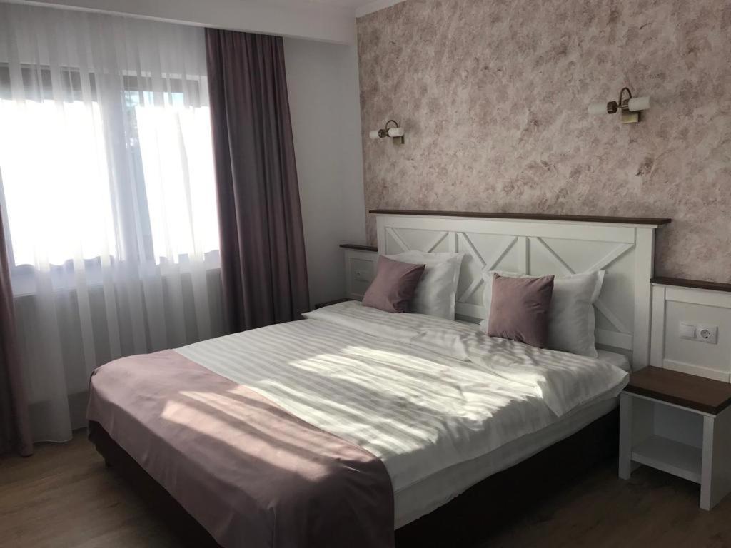 Evergreen Chalet อาวริก ภายนอก รูปภาพ